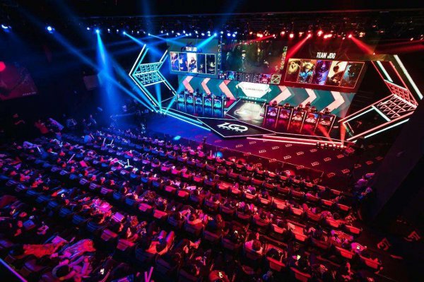 《LOL》春季赛第七周FPX惨遇连败 IG登顶积分榜第一