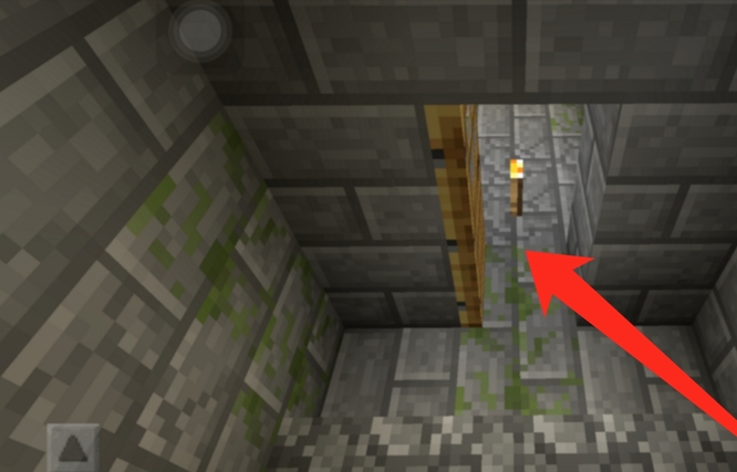 我的世界地牢里末地传送门在哪